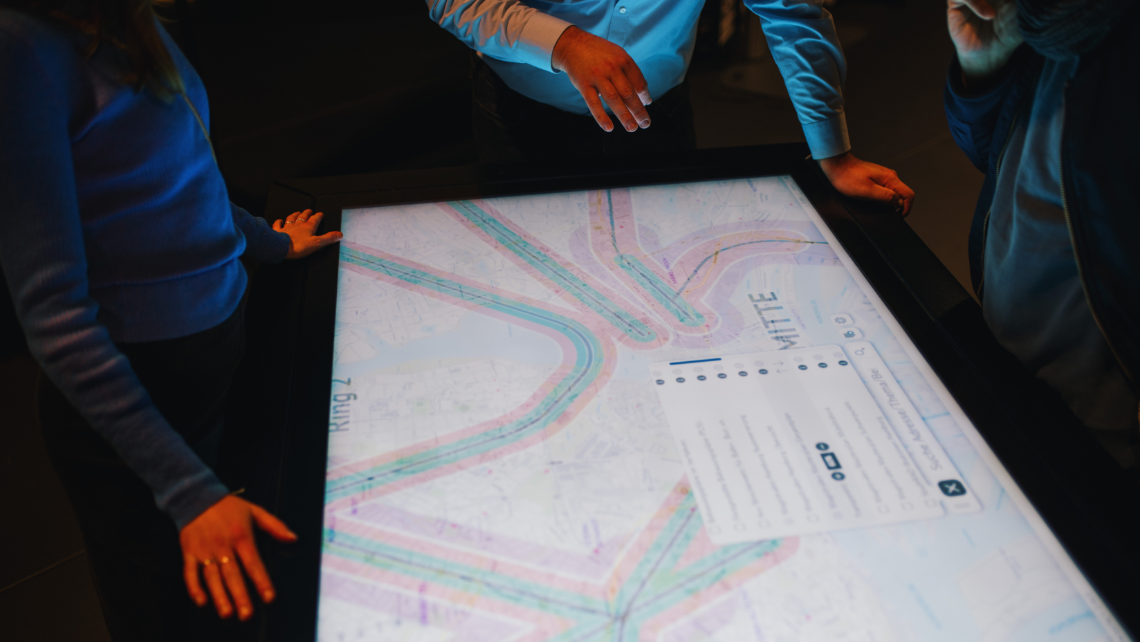 Using the touchtable with maps